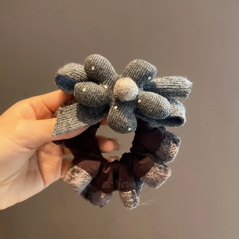 Korean Version Dongdaemun Cotton-Padded Flower Bow Hair Tie for Women Fashion Sweet Back of Head Bun Hair Rope Hair Accessory
Korean Version Dongdaemun Cotton-Padded Flower Bow Hair Tie for Women Fashion Sweet Back of Head Bun Hair Rope Hair Accessory