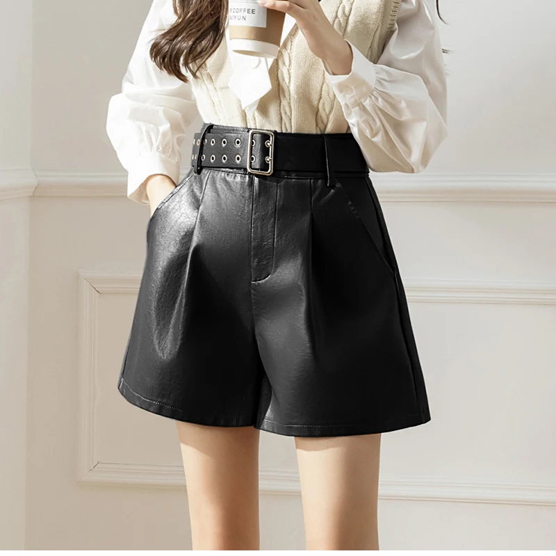 Black Faux Leather A-Line Shorts Women with Belt High Waist Loose Pocket Wide Leg Shorts PU Shorts Casual Pants New 2023
Black Faux Leather A-Line Shorts Women with Belt High Waist Loose Pocket Wide Leg Shorts PU Shorts Casual Pants New 2023