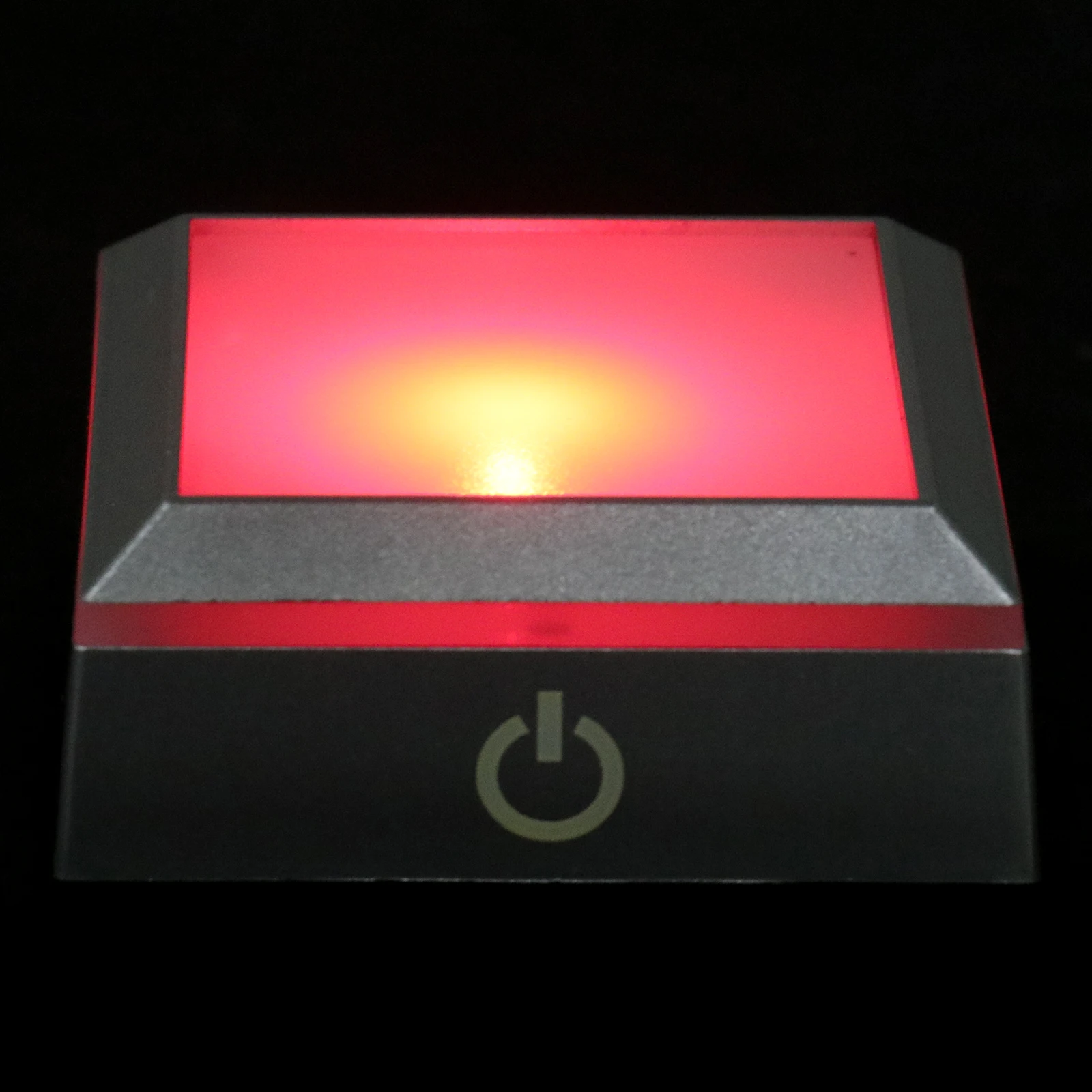 LED Lamp Holder for Crystal Acrylic Glass 3D Statues Jewelry Small Square Base Colorful Light Modes USB Cable
LED Lamp Holder for Crystal Acrylic Glass 3D Statues Jewelry Small Square Base Colorful Light Modes USB Cable