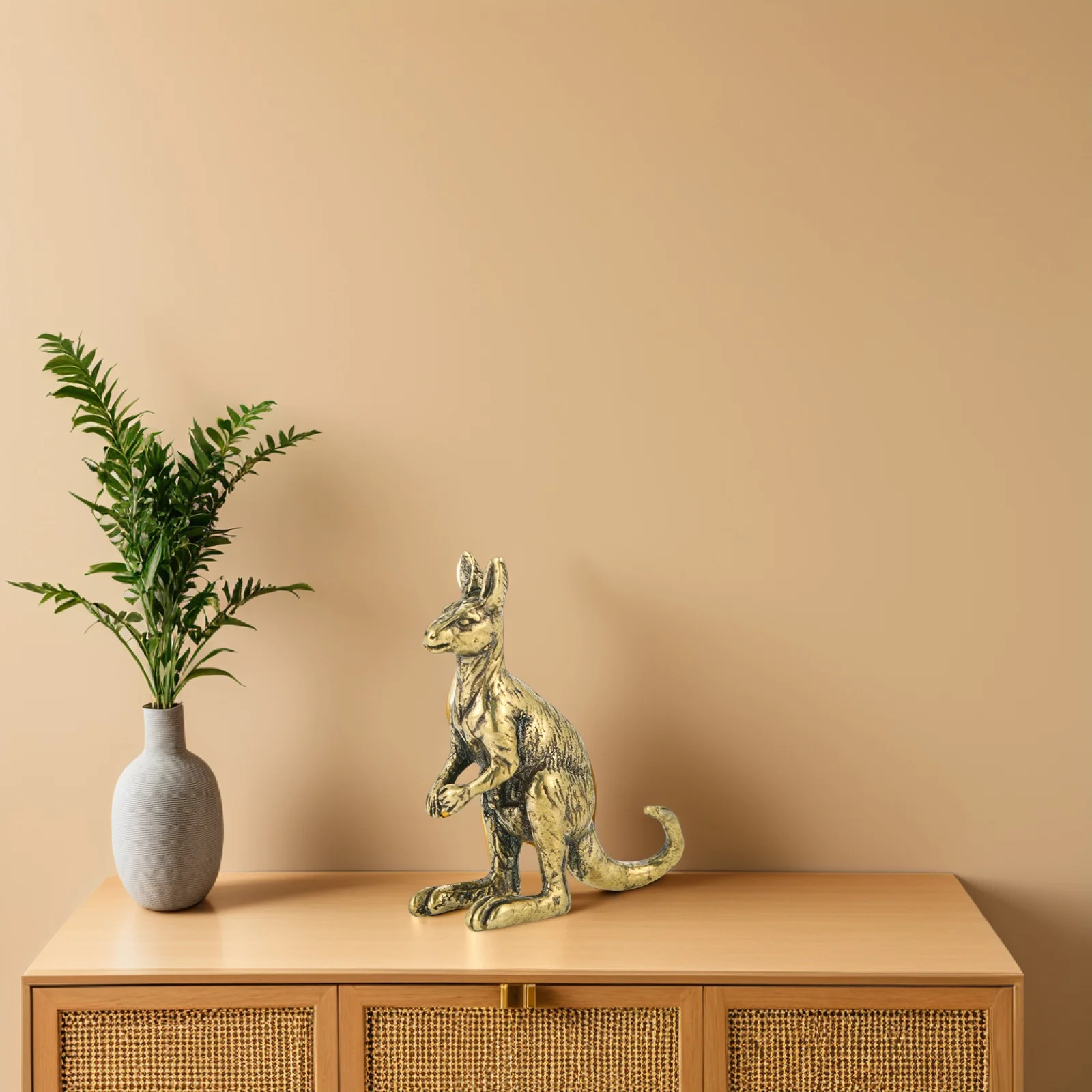 Brass Kangaroo Decor Small Metal Sculpture Vintage Style Desktop nament Creative Office Adornment Indoor Animal Statue
Brass Kangaroo Decor Small Metal Sculpture Vintage Style Desktop nament Creative Office Adornment Indoor Animal Statue