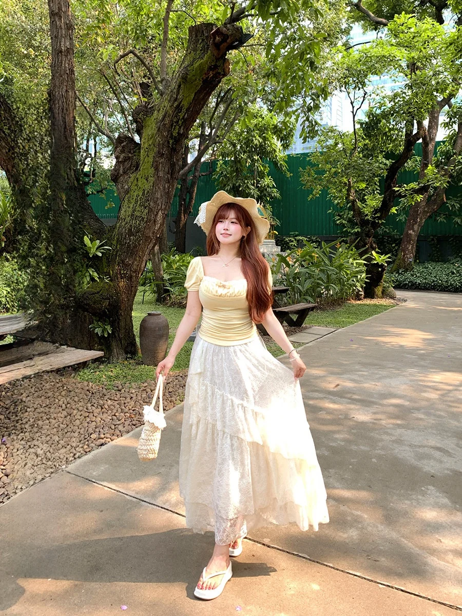 Юбка-полусолнце Annie No Fire 326 в корейском стиле с кружевной отделкой и эластичной талией, повседневная, для свиданий и прогулок, А-силуэт
Юбка-полусолнце Annie No Fire 326 в корейском стиле с кружевной отделкой и эластичной талией, повседневная, для свиданий и прогулок, А-силуэт