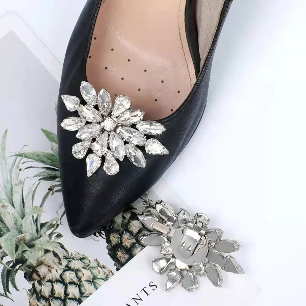 1PC Wedding Bride Women Shoe Decorations Clip Accessories Rhinestone Glass Crystal Charm Buckle High Heel Shoe Clips
1PC Wedding Bride Women Shoe Decorations Clip Accessories Rhinestone Glass Crystal Charm Buckle High Heel Shoe Clips