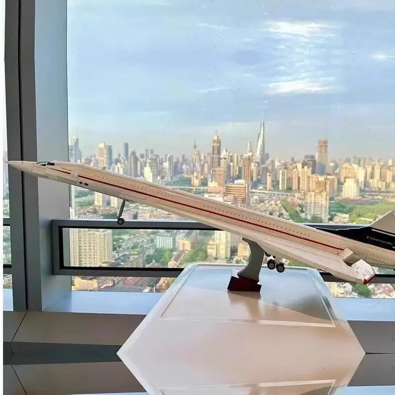 NEW IN STOCK 2083PCS Supersonic Concorde Aircraft Transport Model Building Blocks Toys Home Decoration Children's Birthday Gifts
NEW IN STOCK 2083PCS Supersonic Concorde Aircraft Transport Model Building Blocks Toys Home Decoration Children's Birthday Gifts