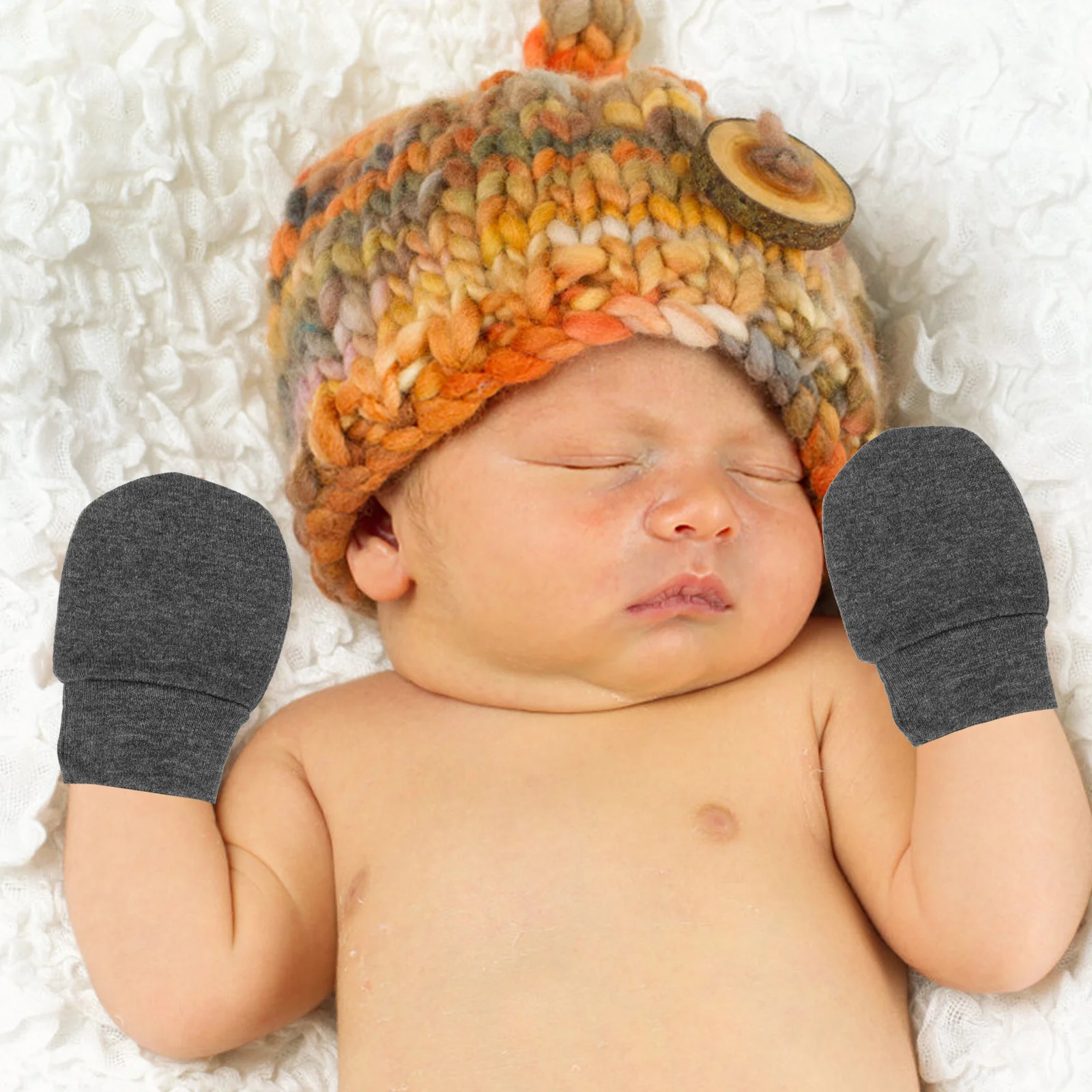 No Scratch Baby Mittens Supple Cotton Infant Gloves Warm Keeping Newborn Hand Protector Baby Mittens Newborn Gloves
No Scratch Baby Mittens Supple Cotton Infant Gloves Warm Keeping Newborn Hand Protector Baby Mittens Newborn Gloves