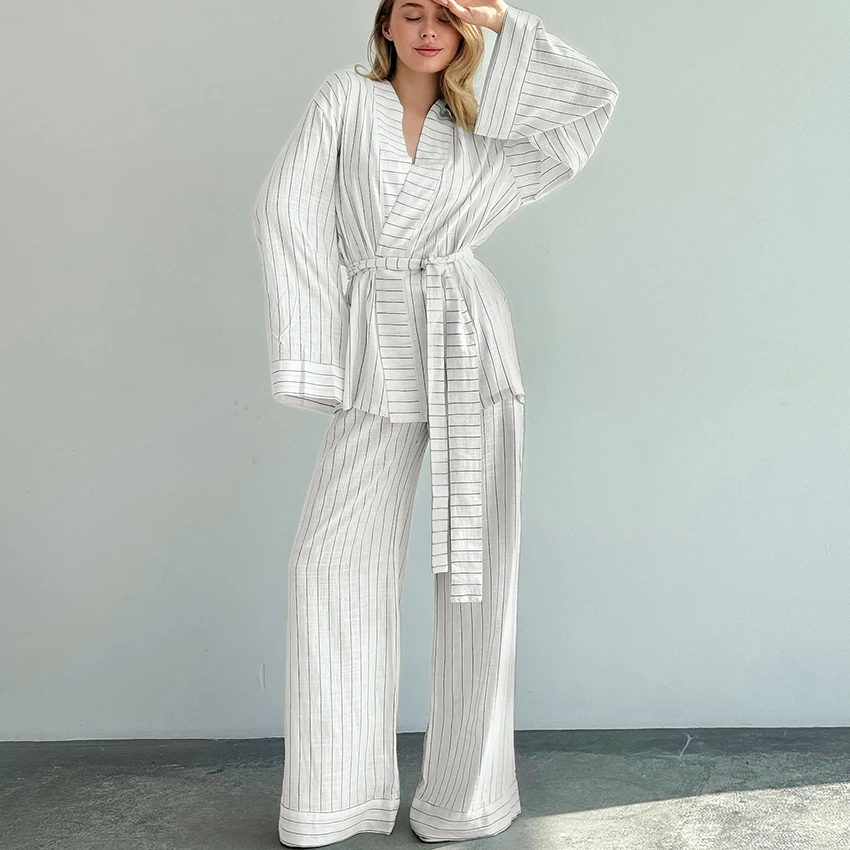 Hiloc Simple Style Stripe Plunging Neckline Loose Robes Suits Woven Casual Floor-Length Pants Outfit Woman Belt Home Pajama Sets
Hiloc Simple Style Stripe Plunging Neckline Loose Robes Suits Woven Casual Floor-Length Pants Outfit Woman Belt Home Pajama Sets