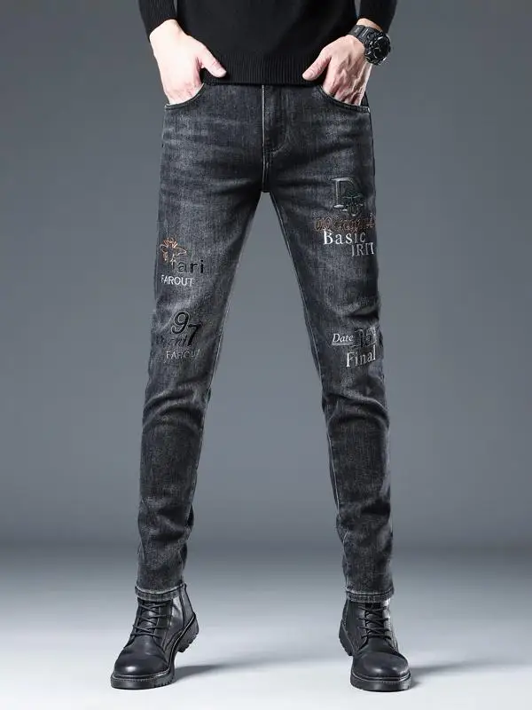High-End Embroidered Fleece Denim Jeans Men's Trendy Brand Winter Thin Fleece Warm Elastic Slim Fit Long Pants Casual Style
High-End Embroidered Fleece Denim Jeans Men's Trendy Brand Winter Thin Fleece Warm Elastic Slim Fit Long Pants Casual Style