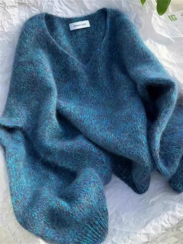 Утепленный женский свитер больших размеров с V-образным вырезом в корейском стиле, свободный вязаный топ для осени и зимы, комфортная дышащая верхняя одежда
Утепленный женский свитер больших размеров с V-образным вырезом в корейском стиле, свободный вязаный топ для осени и зимы, комфортная дышащая верхняя одежда