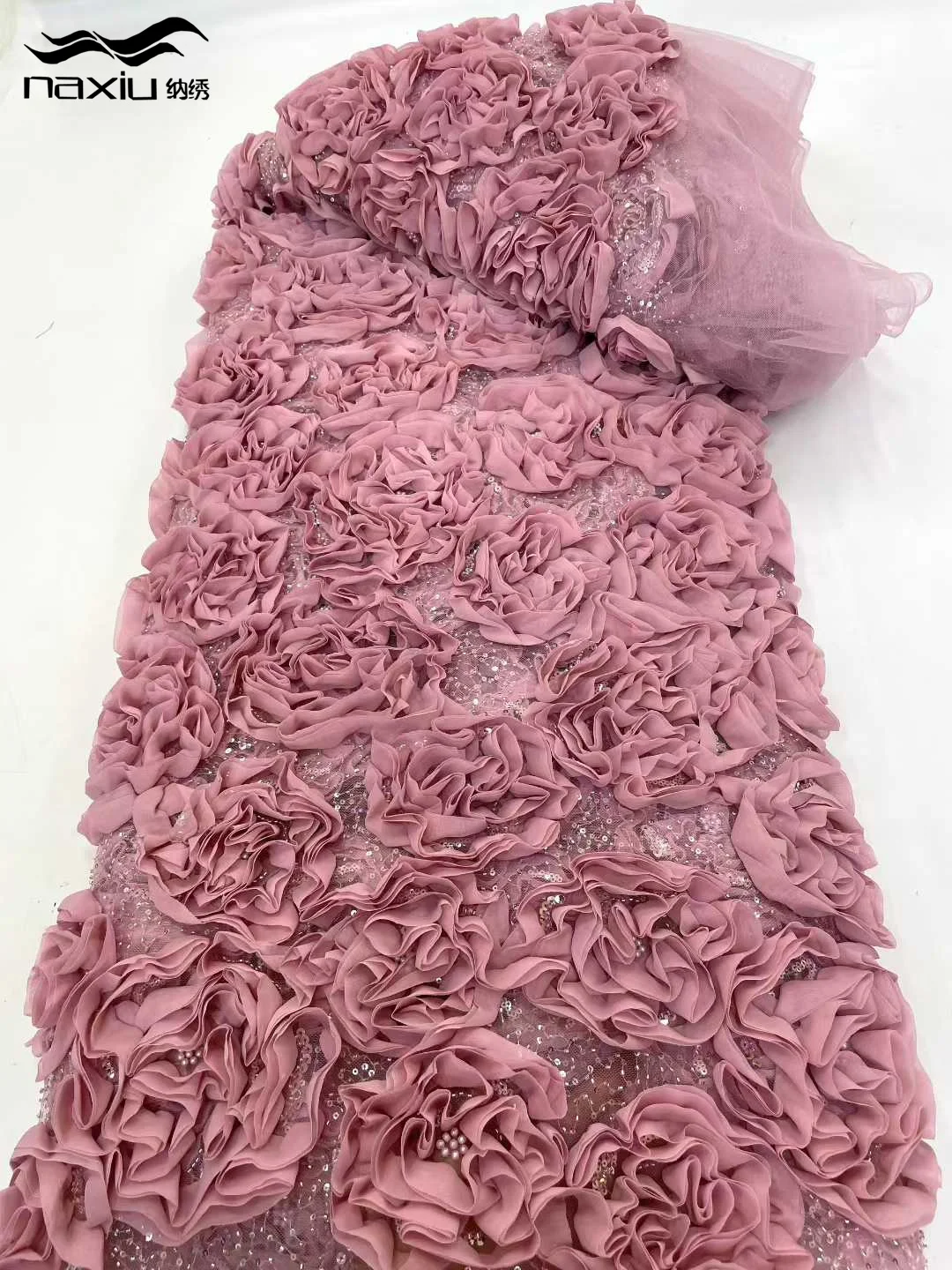 Madison Latest African 3D Flower Lace Fabric Embroidery French Mesh Lace Fabric With Sequins Beads Nigerian Tulle Lace For Party
Madison Latest African 3D Flower Lace Fabric Embroidery French Mesh Lace Fabric With Sequins Beads Nigerian Tulle Lace For Party