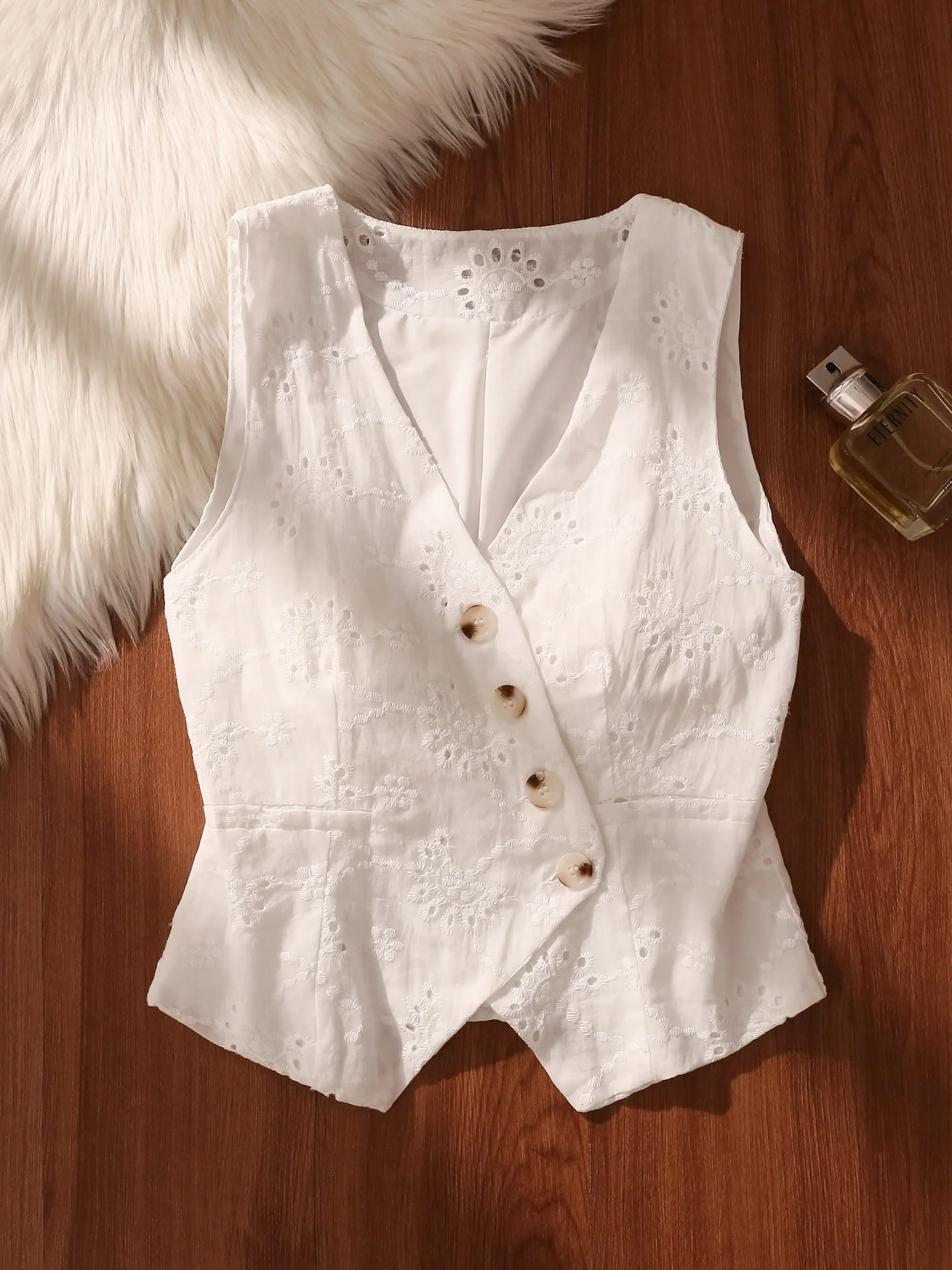 Женский костюмный жилет, тонкая верхняя одежда, летняя новинка, топ для многослойного ношения, V-образный вырез, 90% полиэстер, 0% спандекс
Женский костюмный жилет, тонкая верхняя одежда, летняя новинка, топ для многослойного ношения, V-образный вырез, 90% полиэстер, 0% спандекс