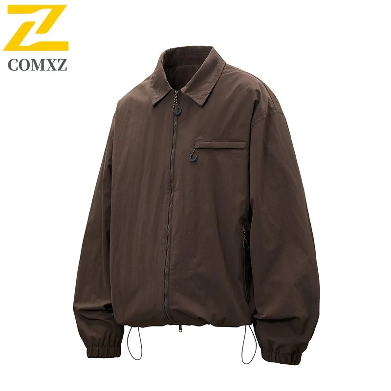 COMXZ 2025 Мужская водонепроницаемая куртка Harrington, осенняя свободная антибактериальная рабочая одежда, пальто для городских поездок на открытом воздухе
COMXZ 2025 Мужская водонепроницаемая куртка Harrington, осенняя свободная антибактериальная рабочая одежда, пальто для городских поездок на открытом воздухе