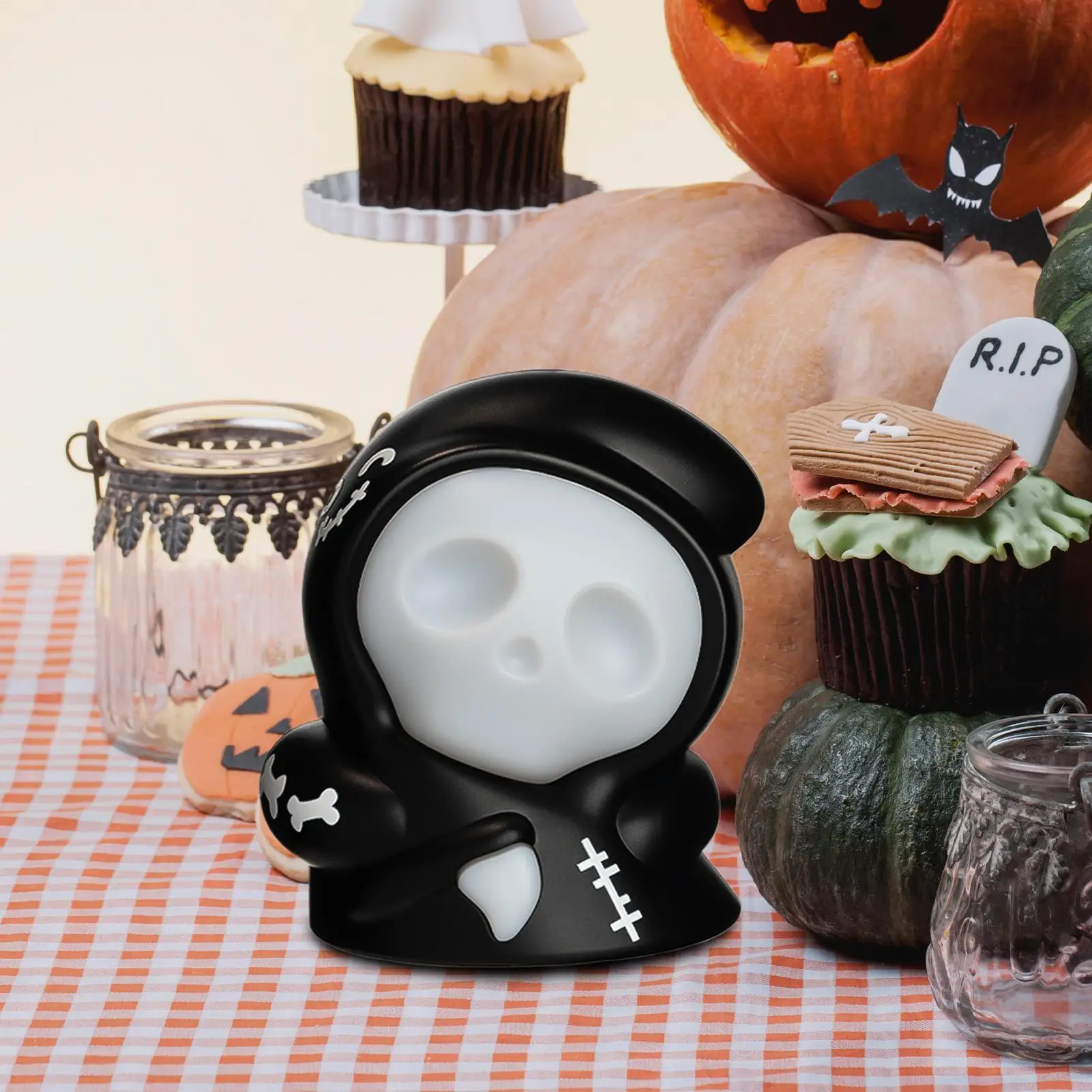 Ночник на Хэллоуин, перезаряжаемая силиконовая лампа-призрак, 3-ступенчатая затемняющая мягкая подсветка, украшение для Хэллоуина на столешницу
Ночник на Хэллоуин, перезаряжаемая силиконовая лампа-призрак, 3-ступенчатая затемняющая мягкая подсветка, украшение для Хэллоуина на столешницу