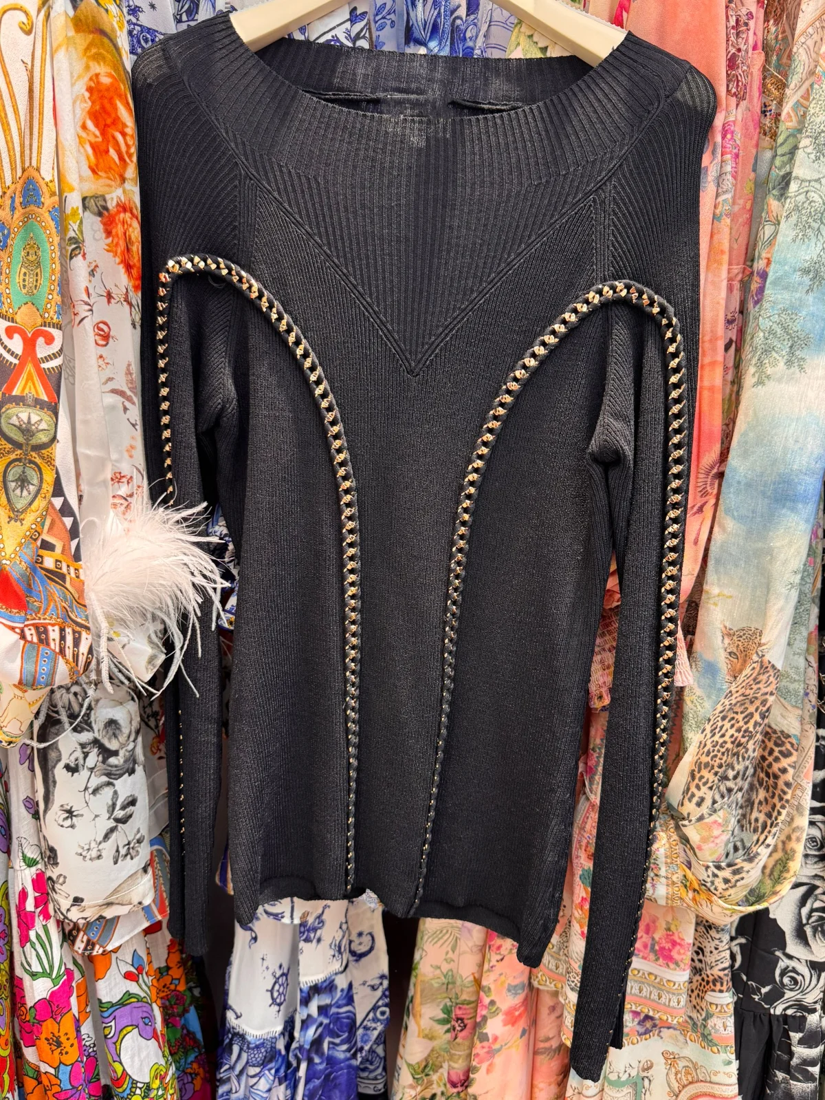 Metal Decoration Women 2 Colors Sweater Round Neck Long Sleeve Fashion Slim Knitted Pullover
Metal Decoration Women 2 Colors Sweater Round Neck Long Sleeve Fashion Slim Knitted Pullover