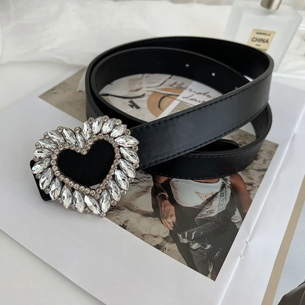 Belts Rhinestone Heart Pin Buckle Belts PU Leather Trouser Decoration Women Waistbands Dress Waist Belts Crystal Heart Belts
Belts Rhinestone Heart Pin Buckle Belts PU Leather Trouser Decoration Women Waistbands Dress Waist Belts Crystal Heart Belts