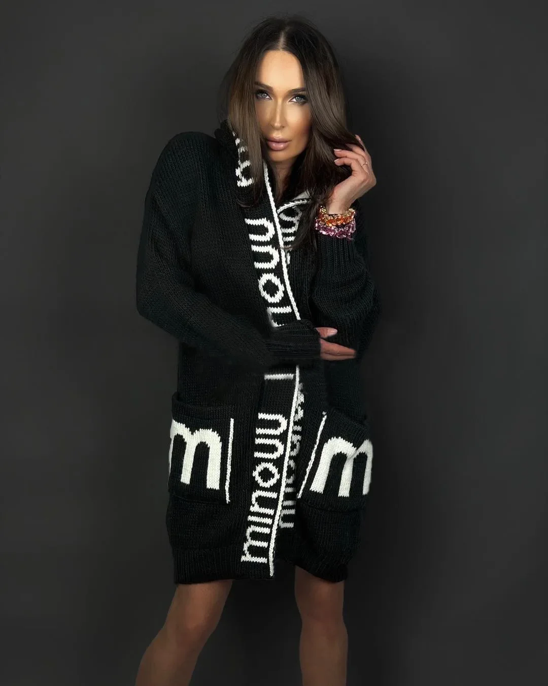 Women's Long Hooded Cardigan, Knitted Coat, Letter Pattern Knitwear, Vintage Long Knitwear, Loose, Monochromatic, Casual Sweater 
Women's Long Hooded Cardigan, Knitted Coat, Letter Pattern Knitwear, Vintage Long Knitwear, Loose, Monochromatic, Casual Sweater