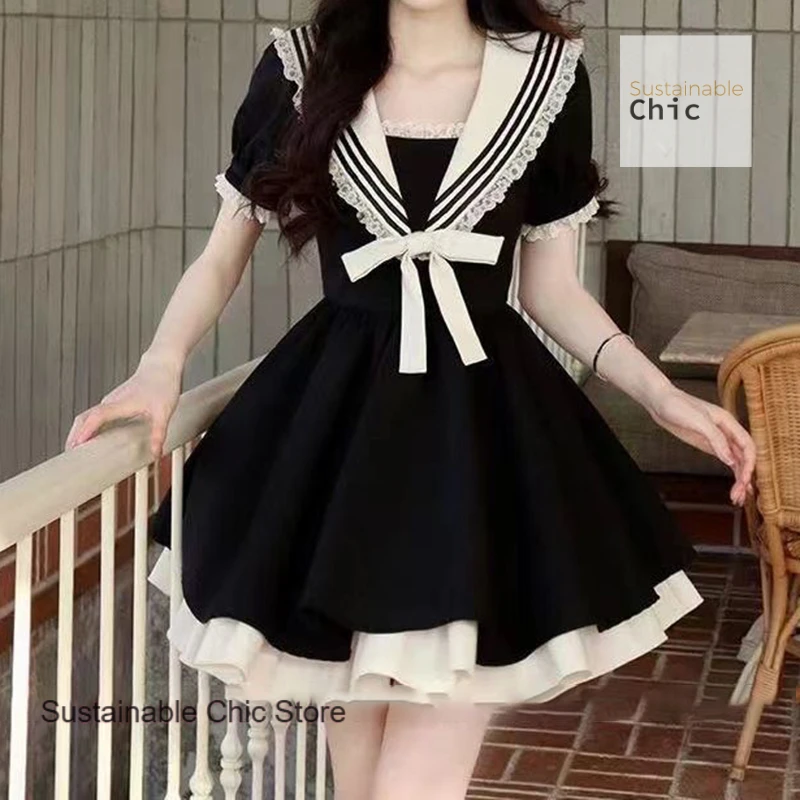 Japanese students bow dress female summer new plus size fat mm short sleeve lace stitching navy collar college style skirt.
Japanese students bow dress female summer new plus size fat mm short sleeve lace stitching navy collar college style skirt.