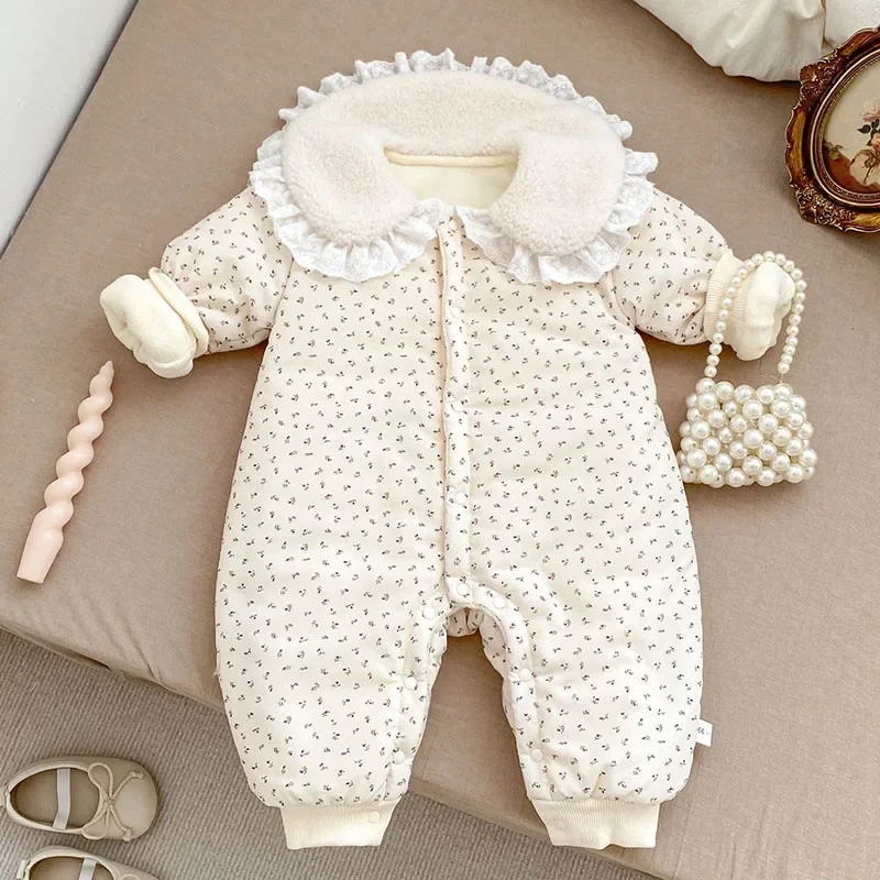 2024 New Winter Toddler Baby Girl Thicken Warm Romper Flower Print Korean Style Climbing Suit Baby Girl Thicken Warm Clothing
2024 New Winter Toddler Baby Girl Thicken Warm Romper Flower Print Korean Style Climbing Suit Baby Girl Thicken Warm Clothing