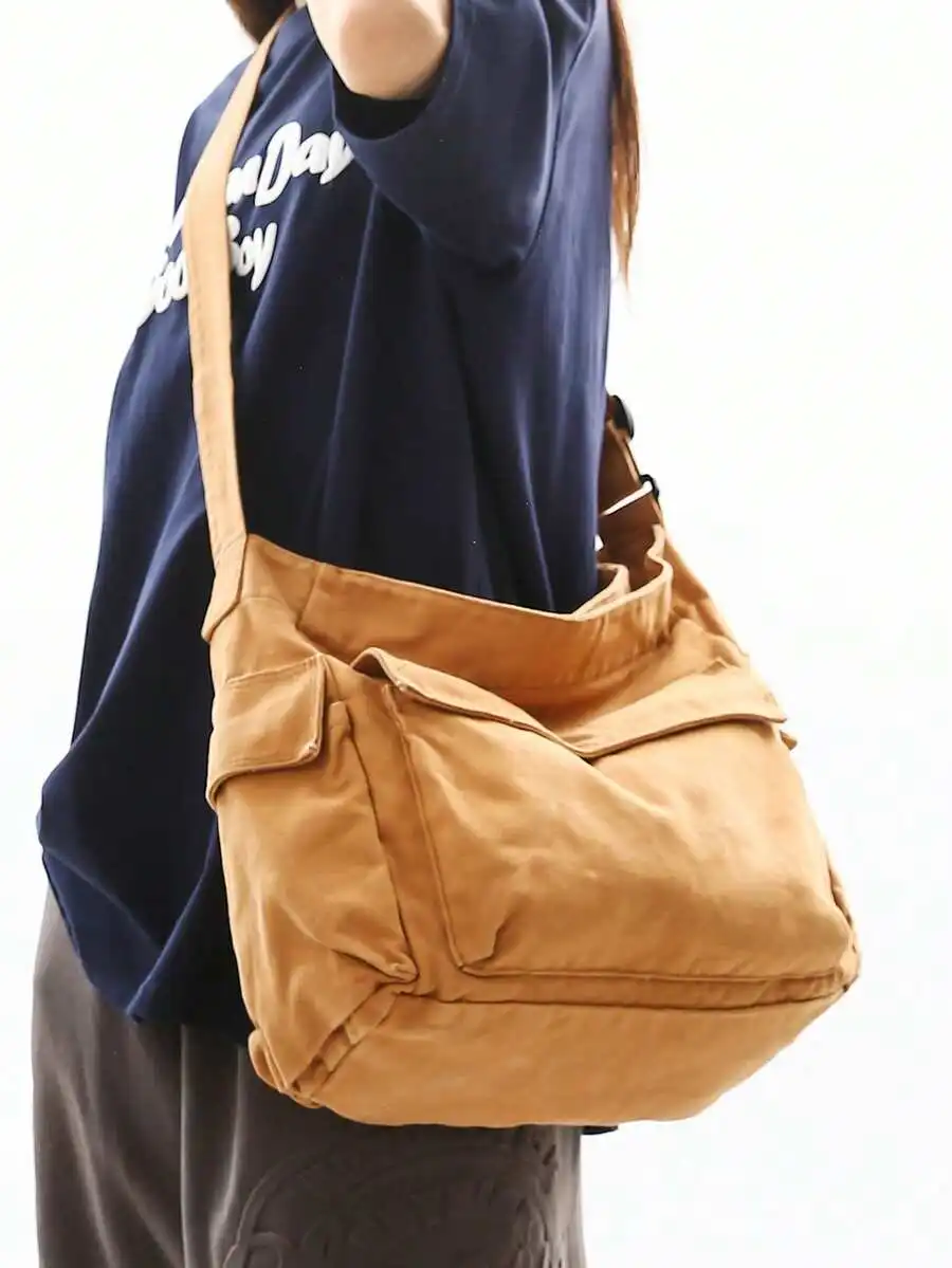 Tan Canvas Shoulder Bag With Multiple Pockets Lightweight Casual Tote For Adults
Tan Canvas Shoulder Bag With Multiple Pockets Lightweight Casual Tote For Adults