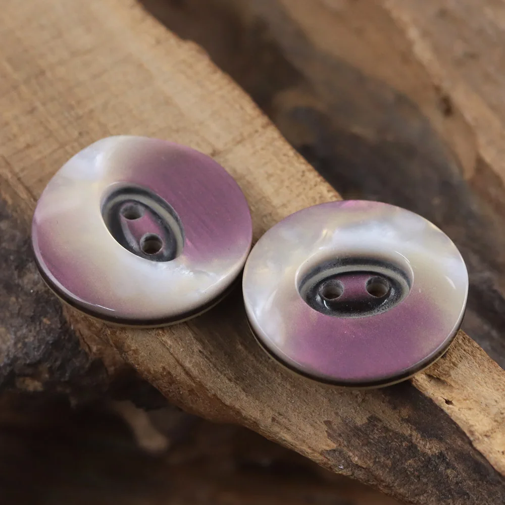 20Pcs 25mm Pearlescent gradient purple two eyed high-end resin button women's fashionable windbreaker sweater coat buttons N850
20Pcs 25mm Pearlescent gradient purple two eyed high-end resin button women's fashionable windbreaker sweater coat buttons N850