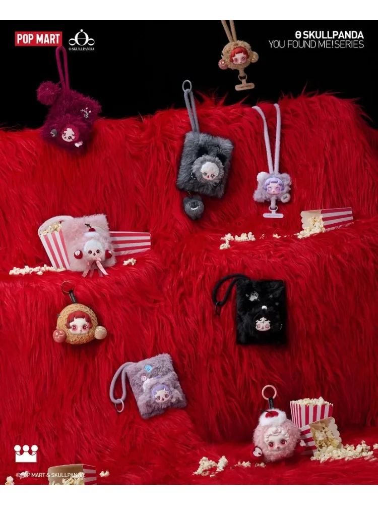 Skullpanda You Found Me !series Plush Phone Lanyard Blind Box Earphone Bag Modly Muffin Figure Plush Mini Bag Mystery Box Gift
Skullpanda You Found Me !series Plush Phone Lanyard Blind Box Earphone Bag Modly Muffin Figure Plush Mini Bag Mystery Box Gift