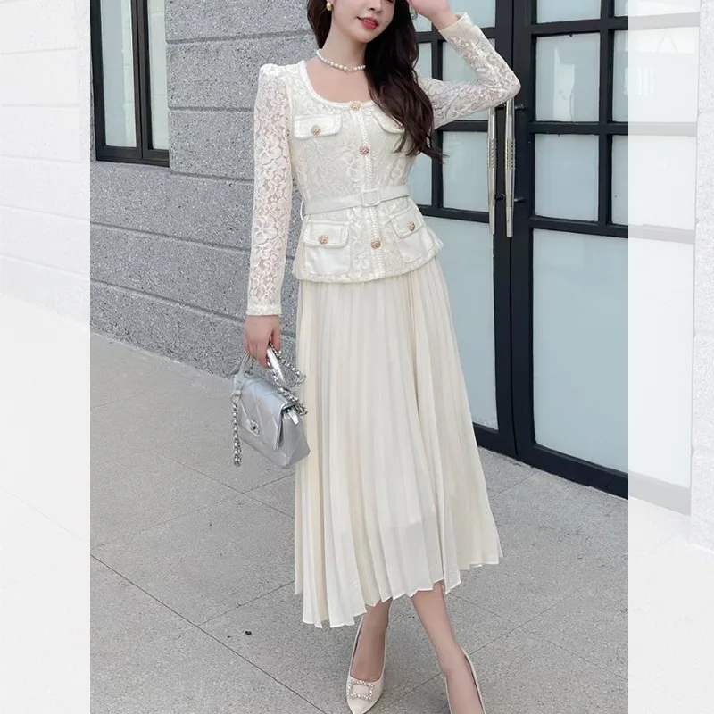 Fashion Women Birthday Party Dresses Elegant Square Collar Lace Long Sleeve Belt Office Lady Pleat Dress Vintage Solid Color
Fashion Women Birthday Party Dresses Elegant Square Collar Lace Long Sleeve Belt Office Lady Pleat Dress Vintage Solid Color