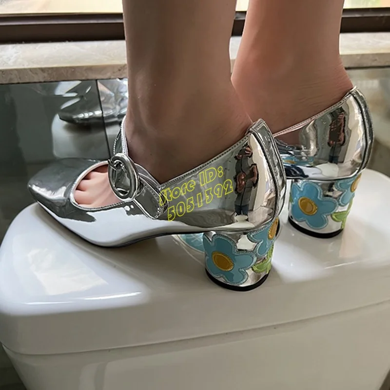 Laser Glitter Silver Sqaure Toe Pumps Block High Heel Buckle Strap Black Patent Leather Runway 2026 Summer Spring Women Shoes
Laser Glitter Silver Sqaure Toe Pumps Block High Heel Buckle Strap Black Patent Leather Runway 2026 Summer Spring Women Shoes