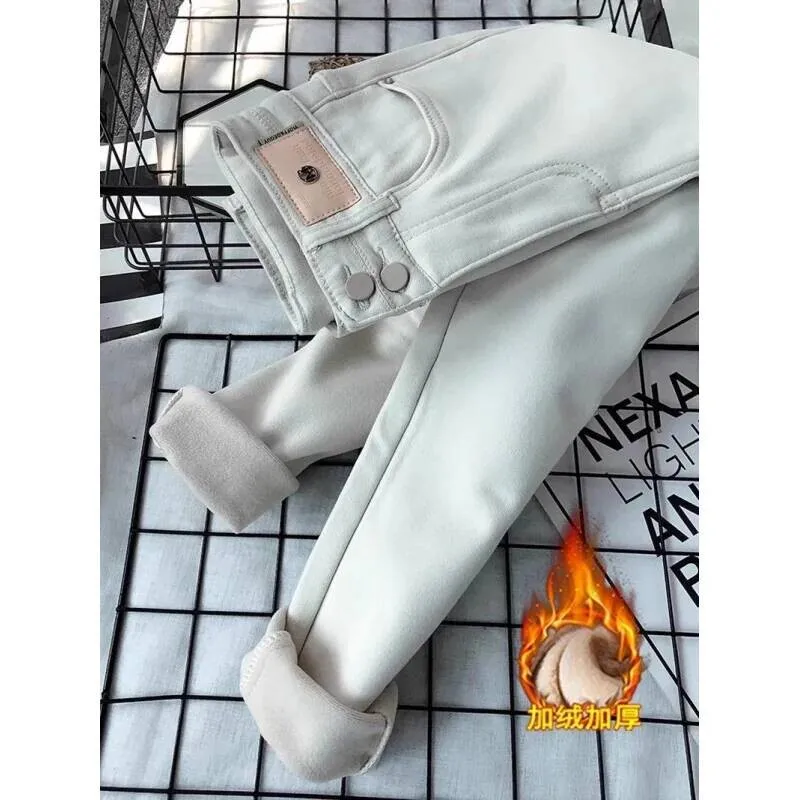 2025 Women's Almond Colored Fleece Lined Thick Jeans Winter Warm Off White Boot Cut Skinny Long Pants Trendy
2025 Women's Almond Colored Fleece Lined Thick Jeans Winter Warm Off White Boot Cut Skinny Long Pants Trendy