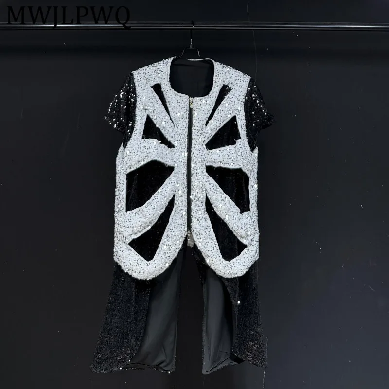 MWJLPWQ Unique Design Hollow-Out Sequin Patchwork Vest Jacket For Men High-End Round Collar NNew Sleeveless Workwear Tops 16308
MWJLPWQ Unique Design Hollow-Out Sequin Patchwork Vest Jacket For Men High-End Round Collar NNew Sleeveless Workwear Tops 16308