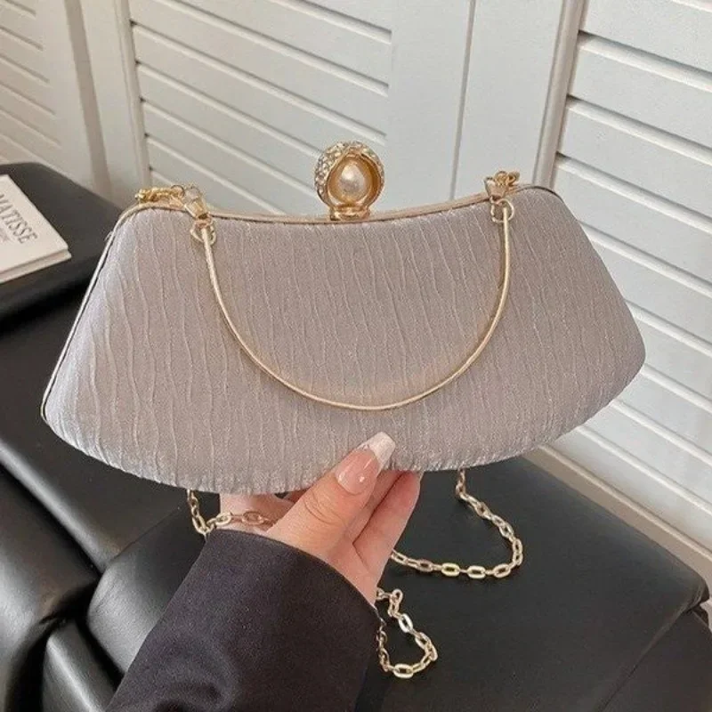 Minimalist Vintage Luxury Diaper Bag For Women Elegant Designer Leather Large Capacity Stylish Fashion Crossbody Bag
Minimalist Vintage Luxury Diaper Bag For Women Elegant Designer Leather Large Capacity Stylish Fashion Crossbody Bag