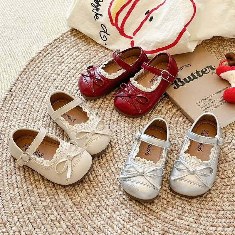 Повседневная обувь Kawaii, модная детская обувь, туфли на плоской подошве для девочек, туфли принцессы с бантом, повседневная обувь с мягкой подошвой и кружевной отделкой для девочек, весенняя обувь для девочек
Повседневная обувь Kawaii, модная детская обувь, туфли на плоской подошве для девочек, туфли принцессы с бантом, повседневная обувь с мягкой подошвой и кружевной отделкой для девочек, весенняя обувь для девочек