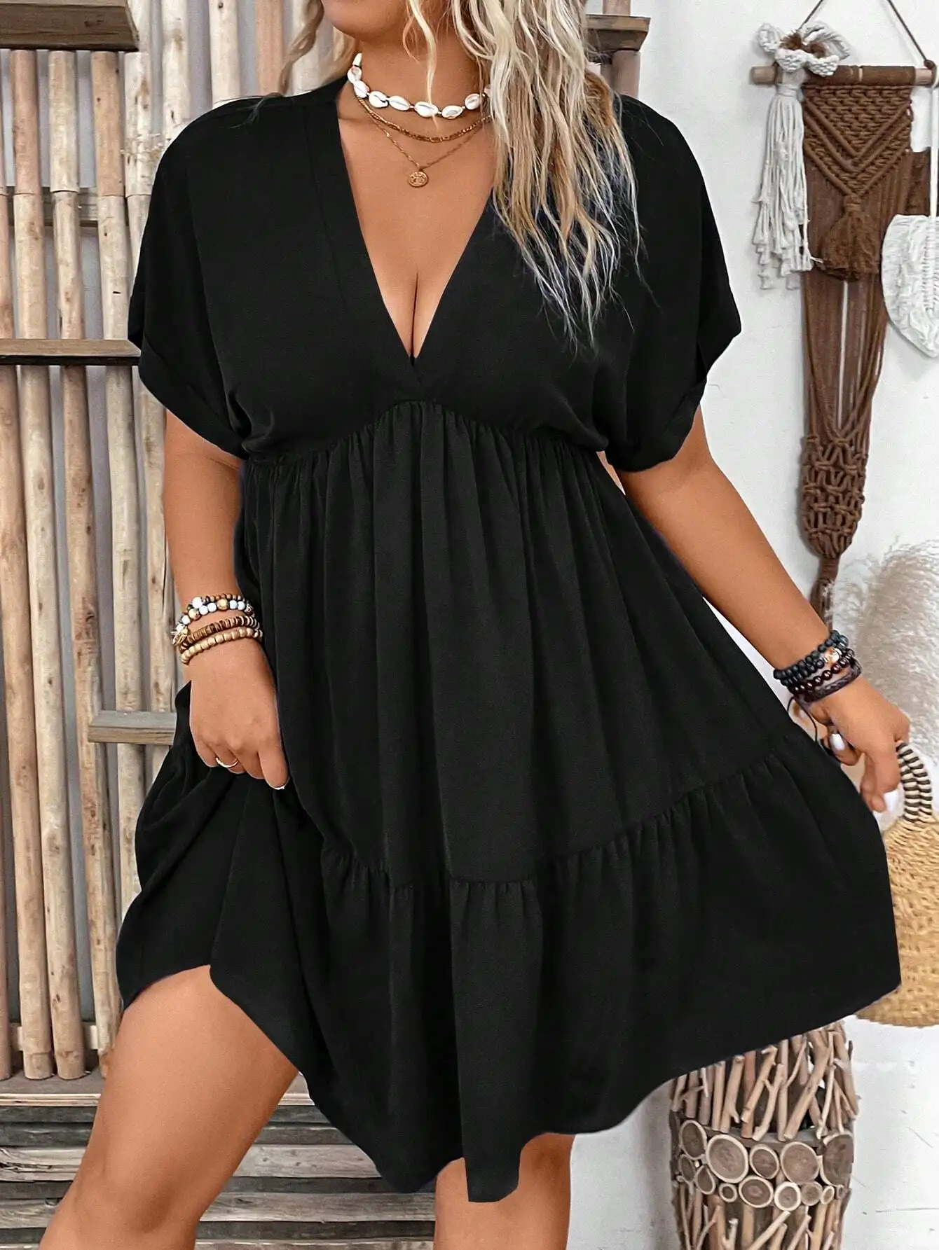 Plus Size Solid Deep V-Neck Batwing Sleeve Short Casual Dress Summer
Plus Size Solid Deep V-Neck Batwing Sleeve Short Casual Dress Summer