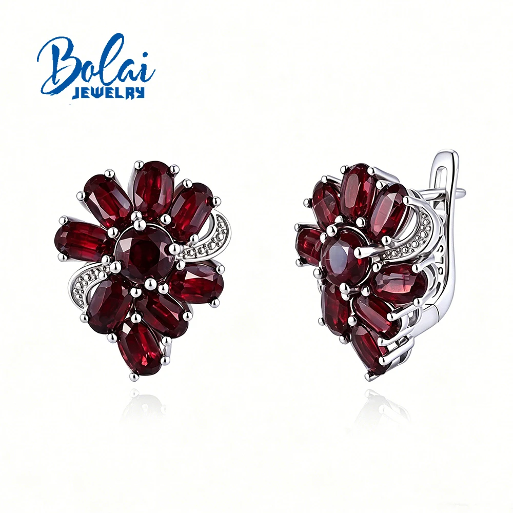 Classic 925 Sterling Silver Natural Garnet January Birthstone Women's Clasp Earrings Gemstone Fine Jewelry for Birthday Gift
Classic 925 Sterling Silver Natural Garnet January Birthstone Women's Clasp Earrings Gemstone Fine Jewelry for Birthday Gift