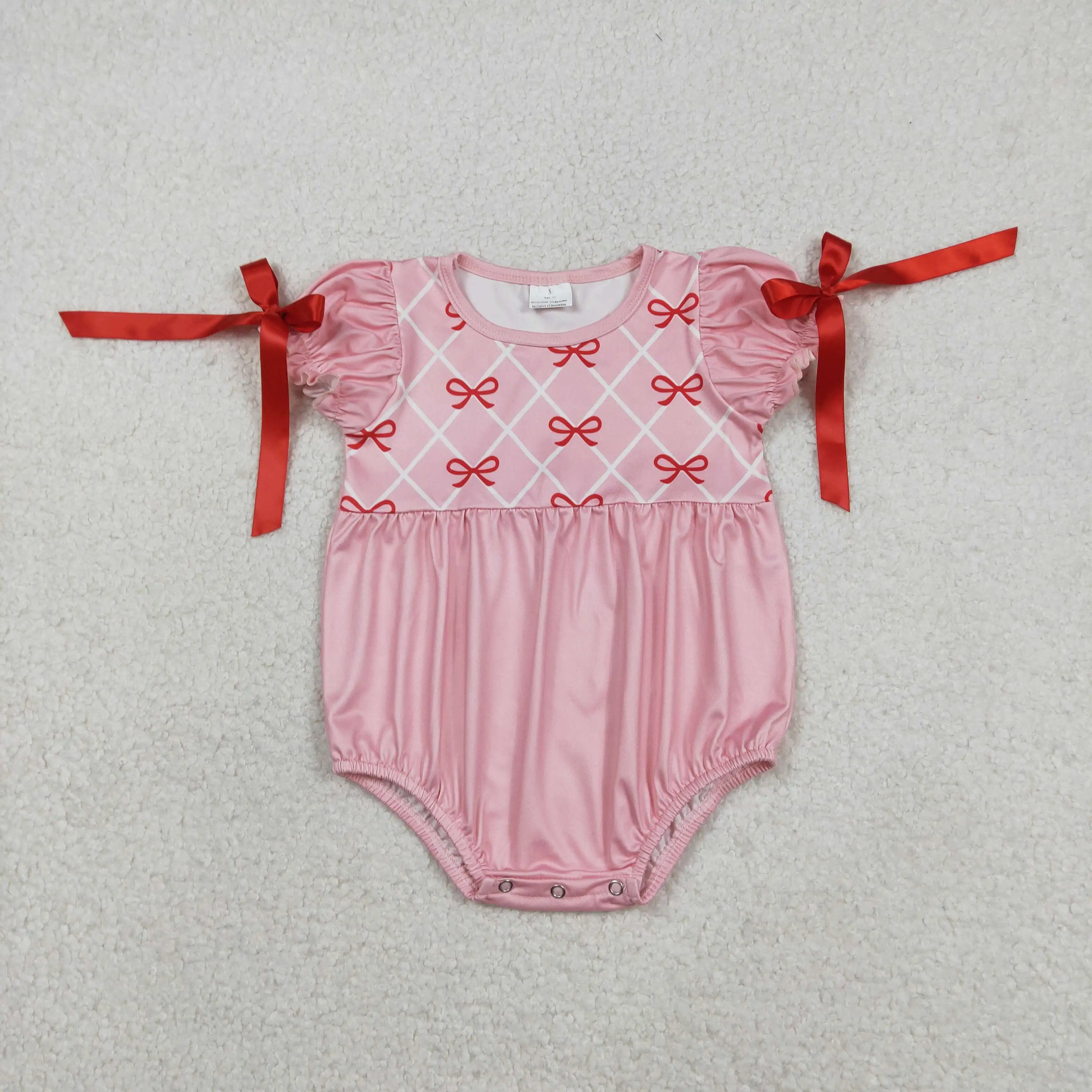 X12.16 SR3285 New high-quality pink short-sleeved romper for baby girls with bow pattern
X12.16 SR3285 New high-quality pink short-sleeved romper for baby girls with bow pattern