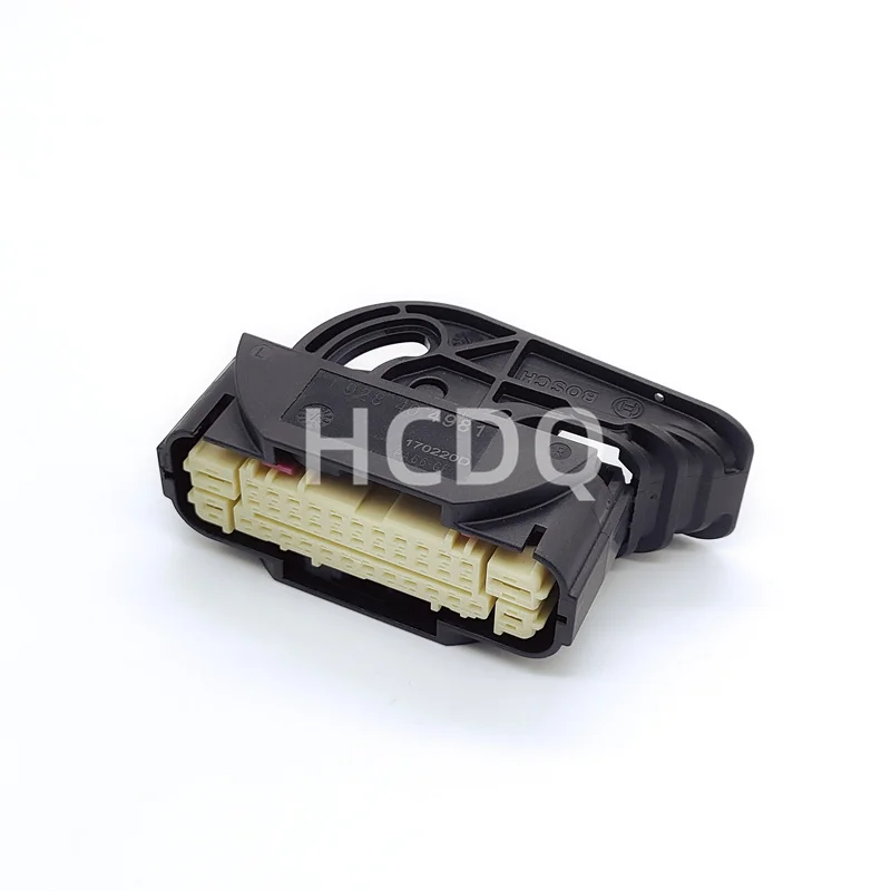 Supply 1928404981 1 928 404 981 original and genuine automobile harness connector Housing parts
Supply 1928404981 1 928 404 981 original and genuine automobile harness connector Housing parts
