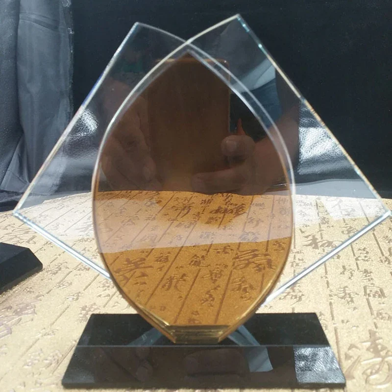 Customized Color Printing Crystal Trophy, Creative Send Friends Award School Graduation, Company Annual Meeting Competition, 1Pc
Customized Color Printing Crystal Trophy, Creative Send Friends Award School Graduation, Company Annual Meeting Competition, 1Pc