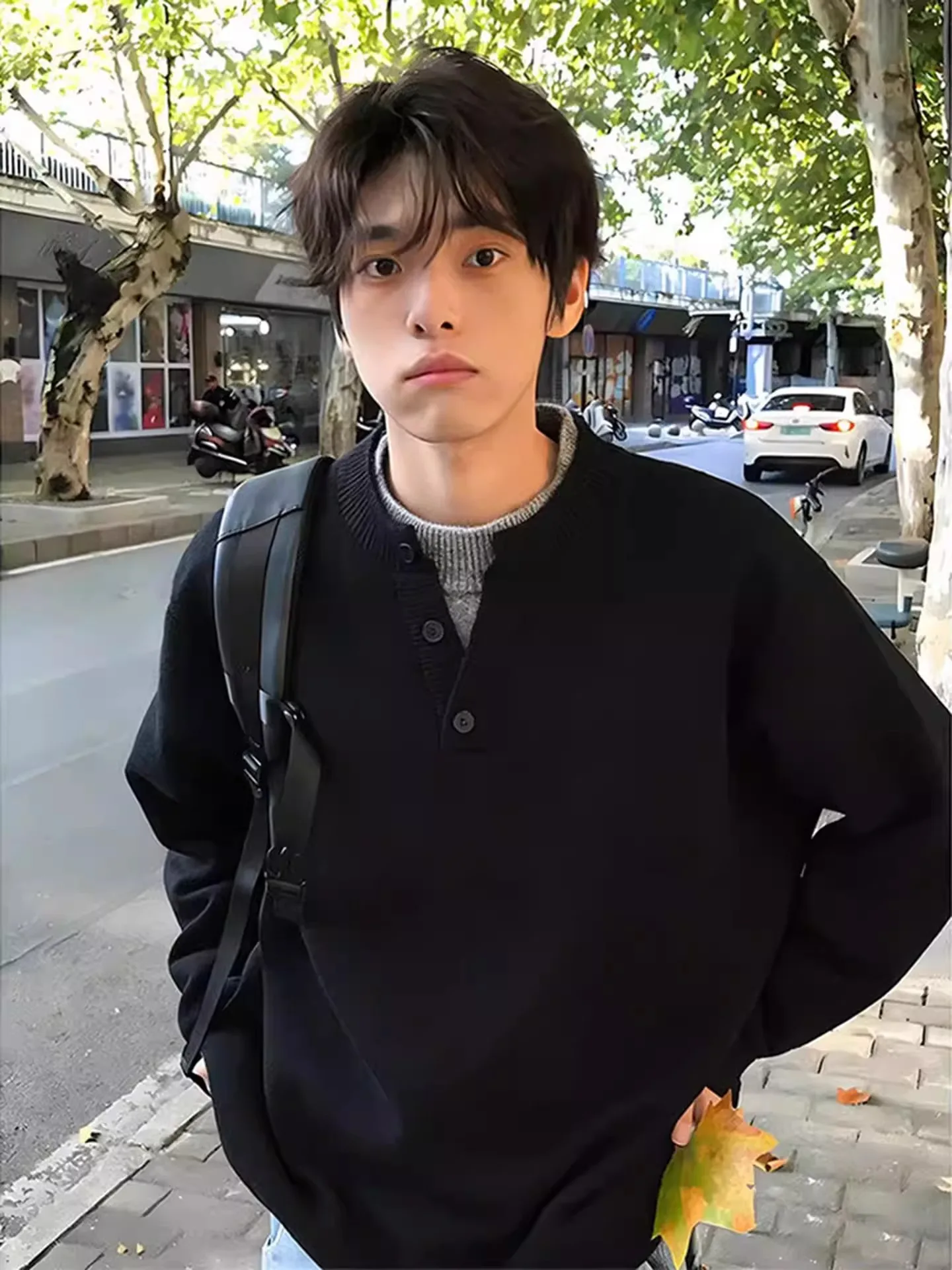 Bla Fake Two-Piece Henry Collar Knitwear Men's Autumn Winter Casual Sle Lazy Faion Base irt Comfortable Loose Fit
Bla Fake Two-Piece Henry Collar Knitwear Men's Autumn Winter Casual Sle Lazy Faion Base irt Comfortable Loose Fit