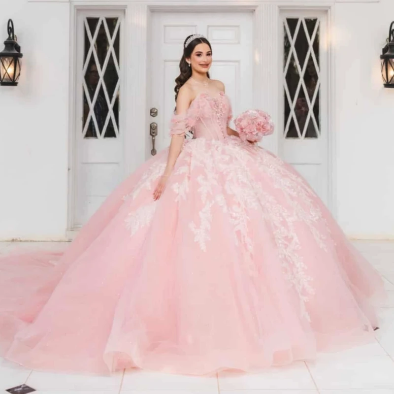 Pink Shiny Quinceanera Dresses Off Shoulder Ball Gown Sweet 16 Dress Applique Lace Beads Tull Birthday Party Vestidos 15 Anos
Pink Shiny Quinceanera Dresses Off Shoulder Ball Gown Sweet 16 Dress Applique Lace Beads Tull Birthday Party Vestidos 15 Anos
