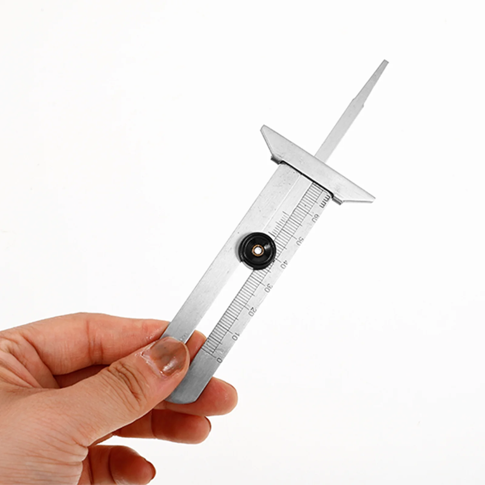 Измеритель глубины шин, компактный циферблат из нержавеющей стали, инструмент для измерения резьбы в шинах для автомобиля, мотоцикла, велосипеда, измерительный инструмент
Измеритель глубины шин, компактный циферблат из нержавеющей стали, инструмент для измерения резьбы в шинах для автомобиля, мотоцикла, велосипеда, измерительный инструмент