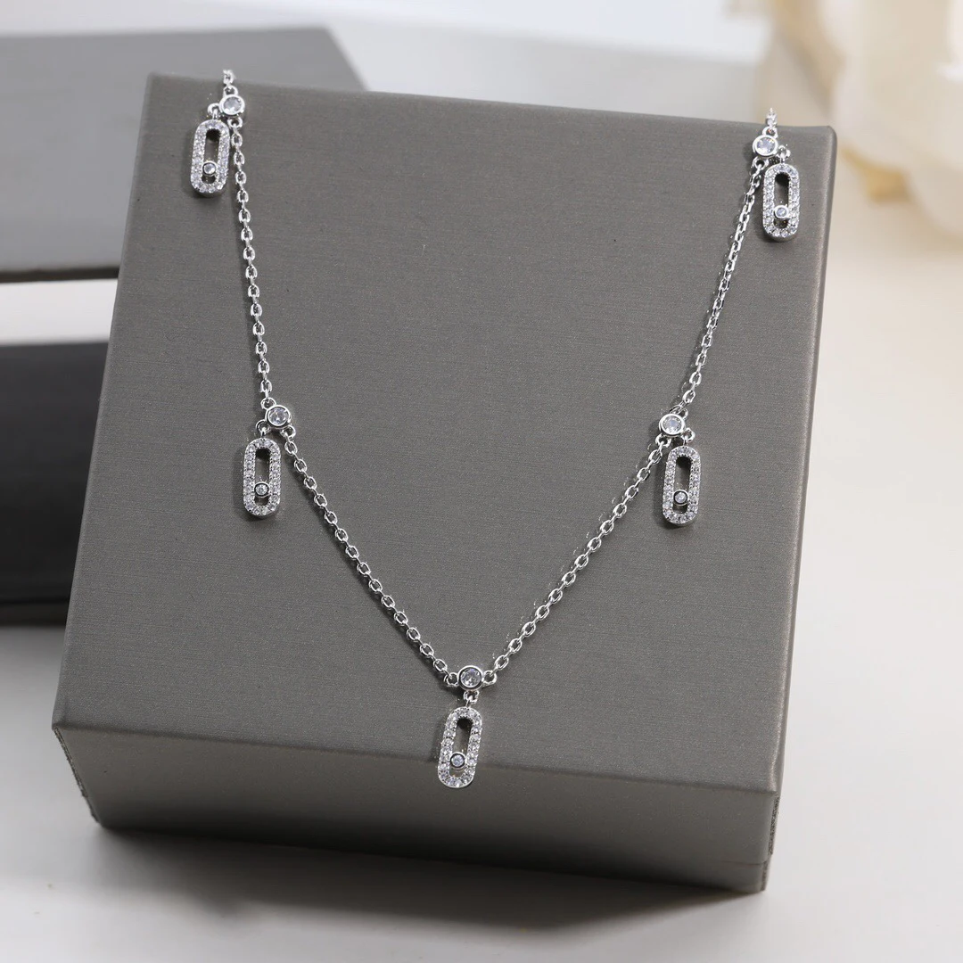 Genuine S925 Silver 5 Pendant Necklace Embellishing Women's Beauty UNO Necklace Women's Luxury Jewelry Vintage Style Daily Party
Genuine S925 Silver 5 Pendant Necklace Embellishing Women's Beauty UNO Necklace Women's Luxury Jewelry Vintage Style Daily Party
