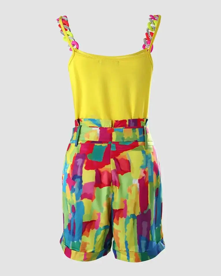 Women's Two Piece Set 2024 Spring and Summer Fashion Sleeveless Chain Strap Vest and Color Block Shorts Set Street Clothing
Women's Two Piece Set 2024 Spring and Summer Fashion Sleeveless Chain Strap Vest and Color Block Shorts Set Street Clothing