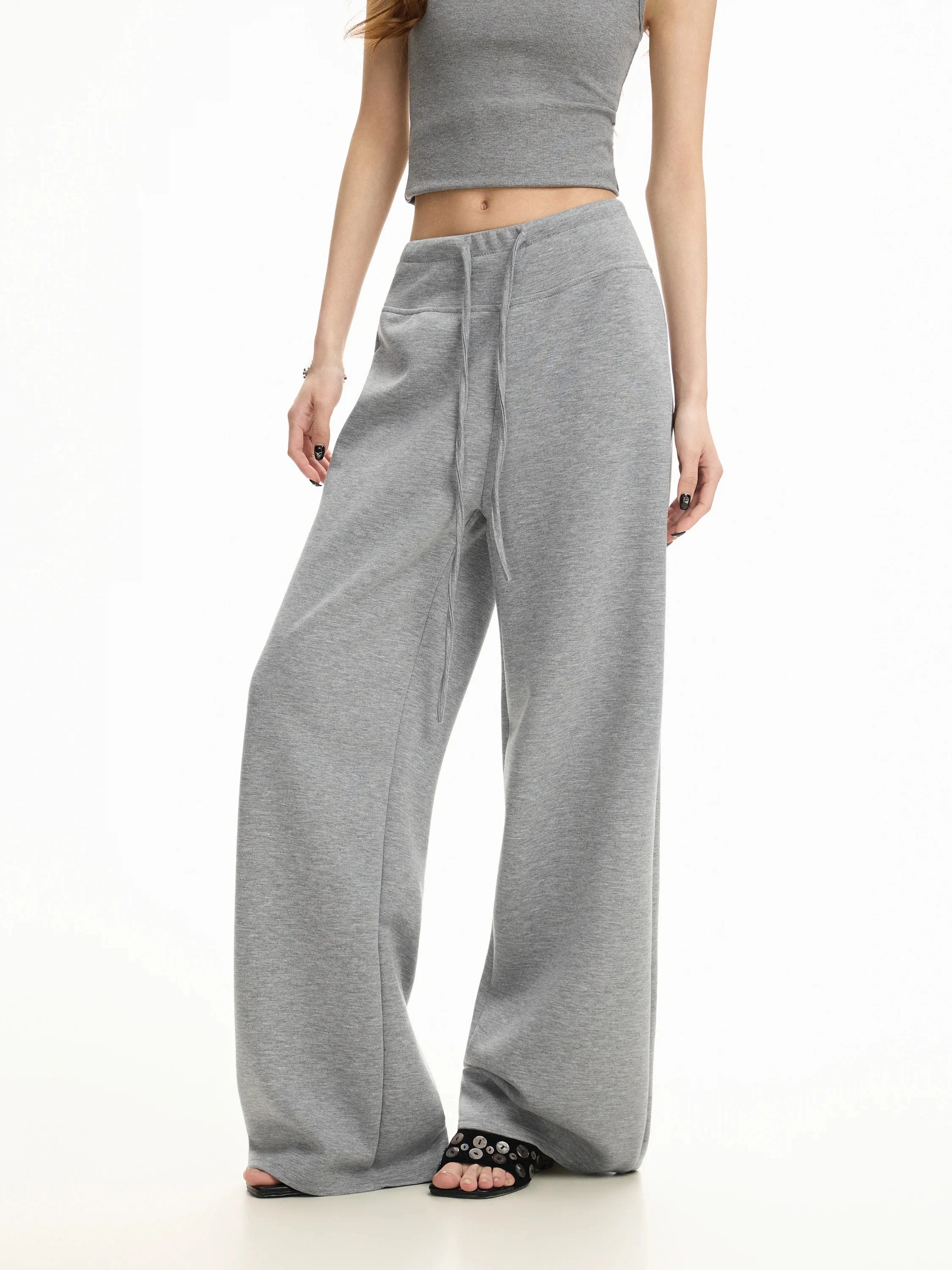 Grey Straight Leg Casual Pants Women's Loose Low Waist Slimming Sporty Wide Leg Pants Drapey Sweatpants Korean Style
Grey Straight Leg Casual Pants Women's Loose Low Waist Slimming Sporty Wide Leg Pants Drapey Sweatpants Korean Style