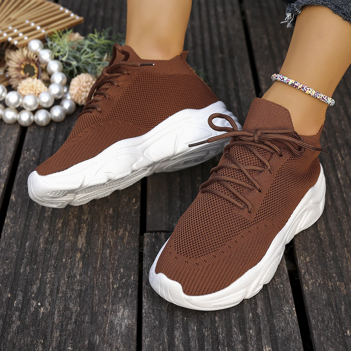 Новинка 2023 года, женские прогулочные кроссовки, летние женские дышащие легкие теннисные туфли, дышащие модные женские туфли
Новинка 2023 года, женские прогулочные кроссовки, летние женские дышащие легкие теннисные туфли, дышащие модные женские туфли