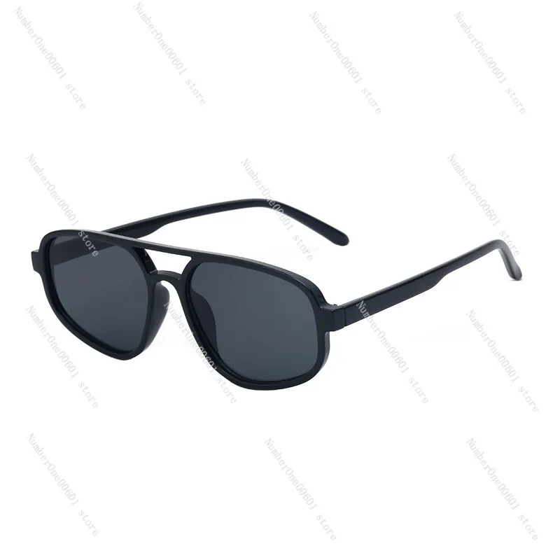 2024 New European and American Pilot Sunglasses Men's Personalized Outdoor Sunglasses
2024 New European and American Pilot Sunglasses Men's Personalized Outdoor Sunglasses
