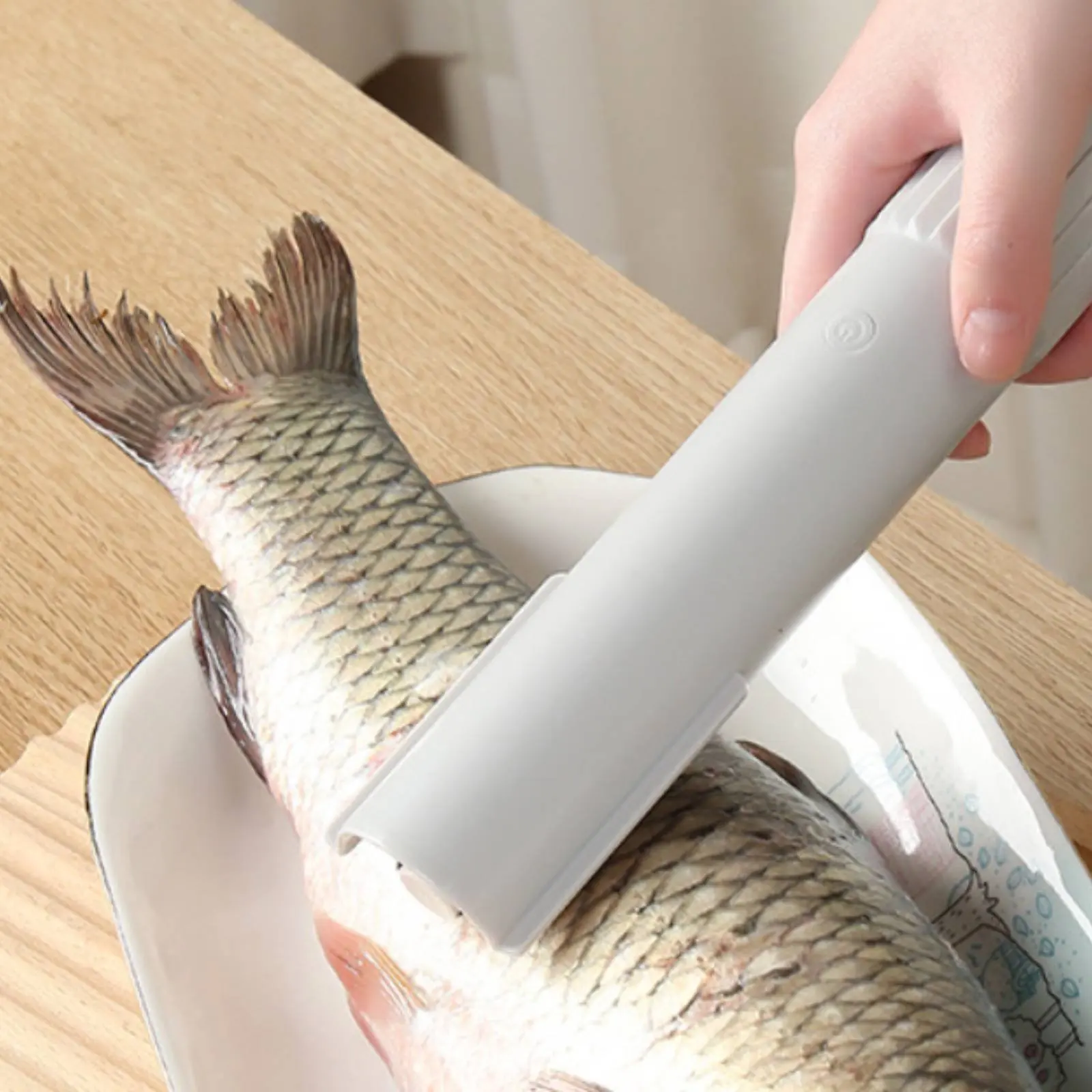 Аккумуляторная водонепроницаемая беспроводная машина для чистки морепродуктов, высокопроизводительный аккумуляторный очиститель от чешуи
Аккумуляторная водонепроницаемая беспроводная машина для чистки морепродуктов, высокопроизводительный аккумуляторный очиститель от чешуи