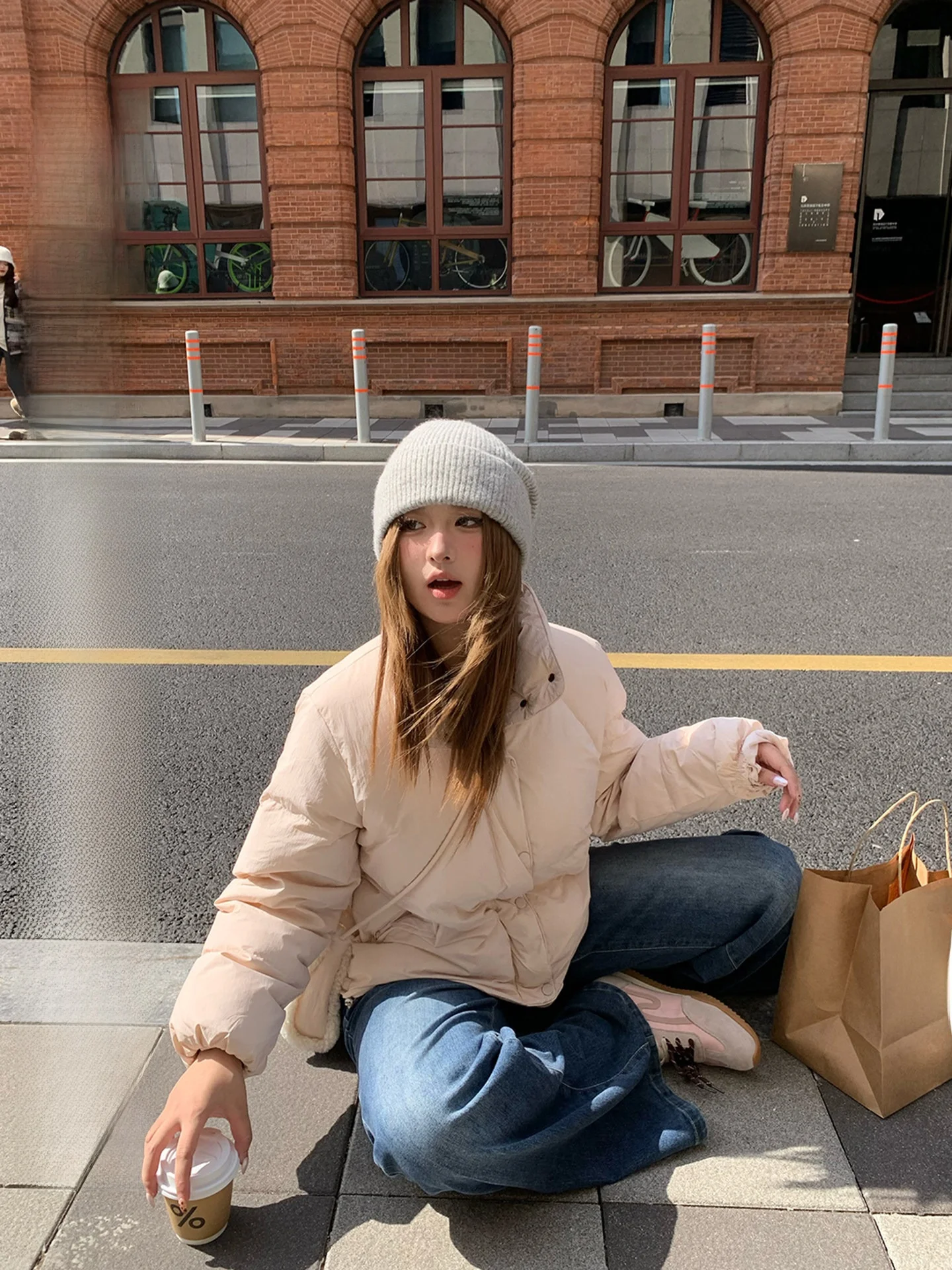 Cisas Night Lightweight Casual ort Puffer Jaet for Women Windproof Warm Slimming Faionable Nylon Du down Coat
Cisas Night Lightweight Casual ort Puffer Jaet for Women Windproof Warm Slimming Faionable Nylon Du down Coat