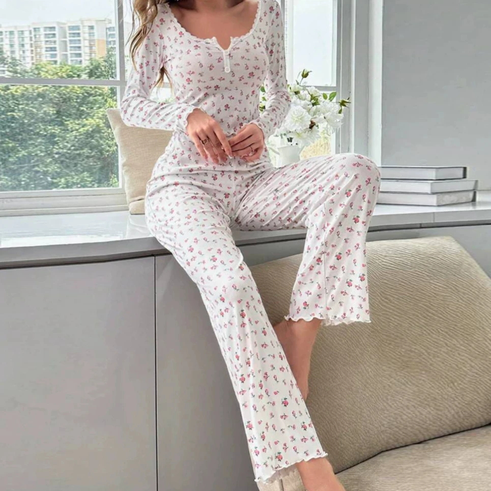 New Spring Sleepwear Suit Cute Bowknot Print Top with Long Pant Lovely Loungewear Full Sleeve Nightwear Autumn Pajamas Set
New Spring Sleepwear Suit Cute Bowknot Print Top with Long Pant Lovely Loungewear Full Sleeve Nightwear Autumn Pajamas Set
