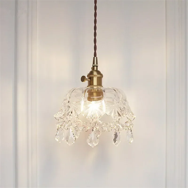 Vintage brass crystal glass Pendant lamp living room Fixtures Glass European Retro Pendant Lighting Vintage Single head Lamp
Vintage brass crystal glass Pendant lamp living room Fixtures Glass European Retro Pendant Lighting Vintage Single head Lamp