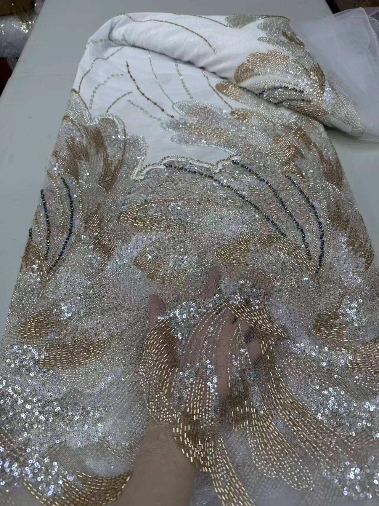 2026 High Quality African Nigerian Tulle Lace Fabric Embroidery Party Dress Sequins Guipure Fabric For Sewing Velvet 5Yard JY535
2026 High Quality African Nigerian Tulle Lace Fabric Embroidery Party Dress Sequins Guipure Fabric For Sewing Velvet 5Yard JY535
