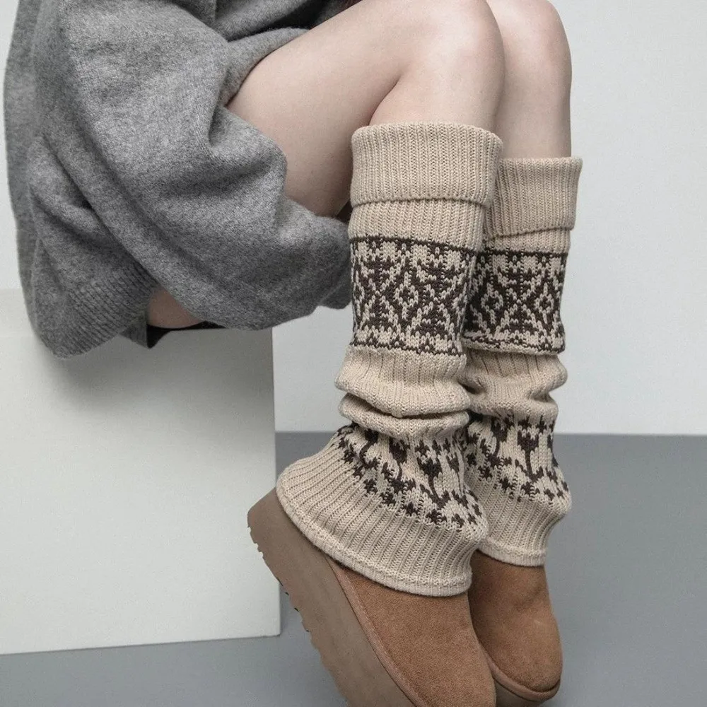 Soft Matching Shoes Knitted Mid-Calf Socks Long Tube Thick Boot Socks Keep Warm Warm Leggings Autumn
Soft Matching Shoes Knitted Mid-Calf Socks Long Tube Thick Boot Socks Keep Warm Warm Leggings Autumn