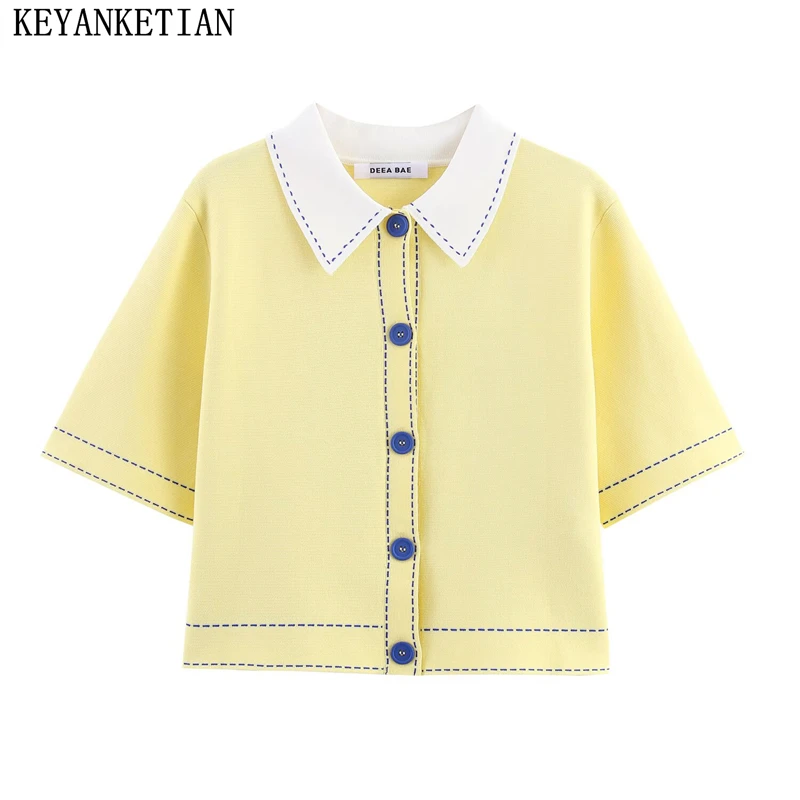 KEYANKETIAN осенняя новая женская одежда с контрастными лацканами, однобортный декоративный вязаный кардиган, женская рубашка поло
KEYANKETIAN осенняя новая женская одежда с контрастными лацканами, однобортный декоративный вязаный кардиган, женская рубашка поло