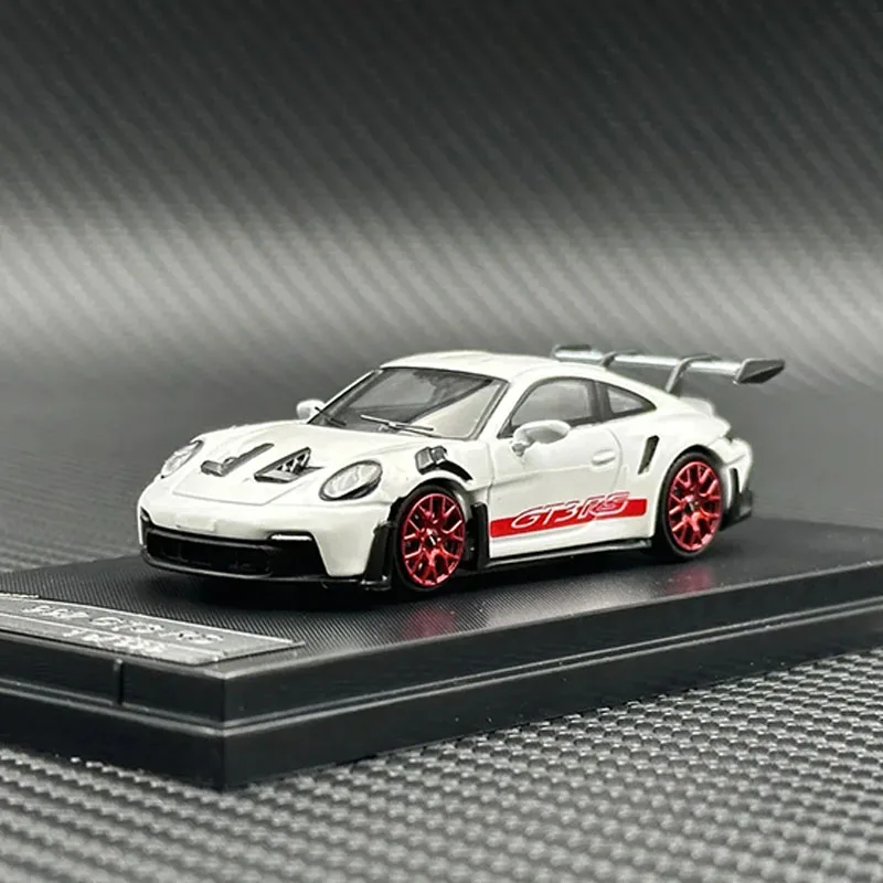 SW In Stock 1:64 992 GT3RS Diecast Car Model Collection Miniature Toys Street Weapon
SW In Stock 1:64 992 GT3RS Diecast Car Model Collection Miniature Toys Street Weapon